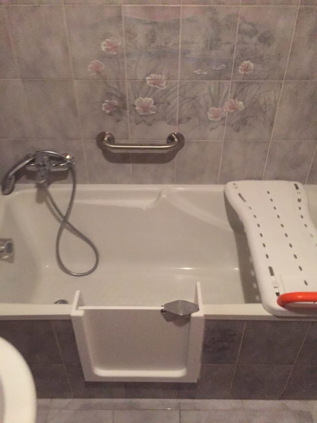 Pose d'une porte étanche