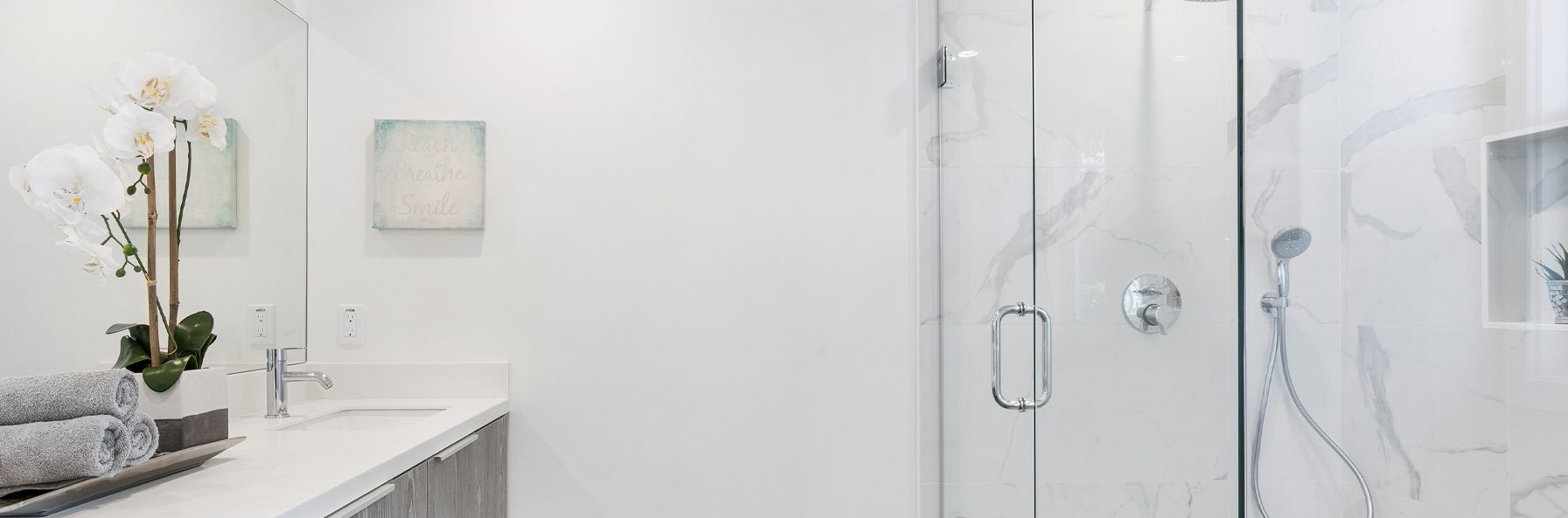 Remplacement de baignoire en douche - RENOVBAIN RHONE ALPES