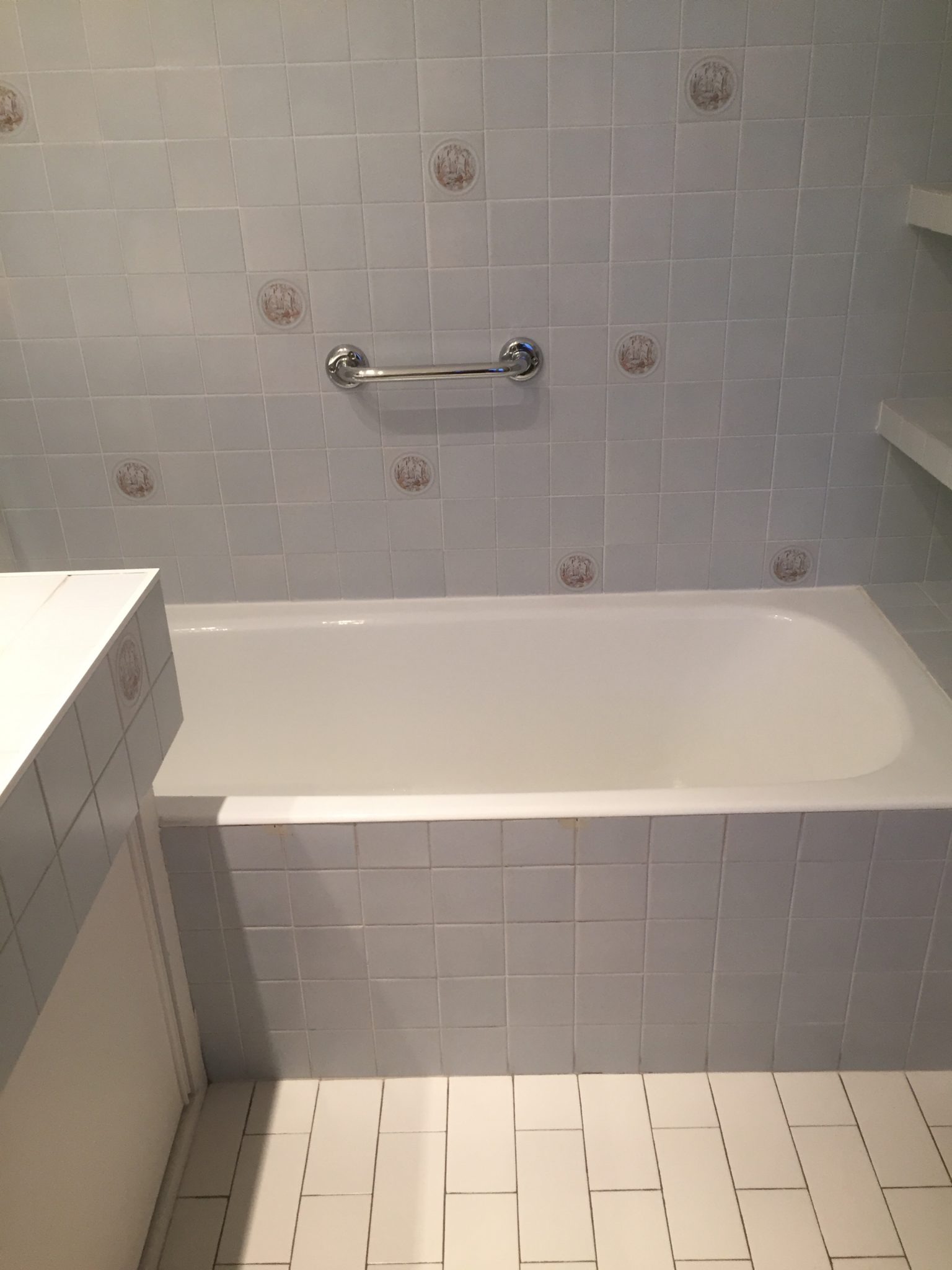 Ouverture porte baignoire