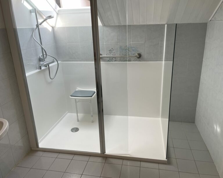 Transformation baignoire en douche